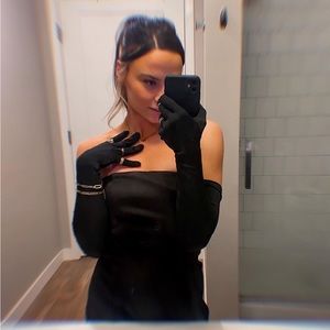 Black strapless dress